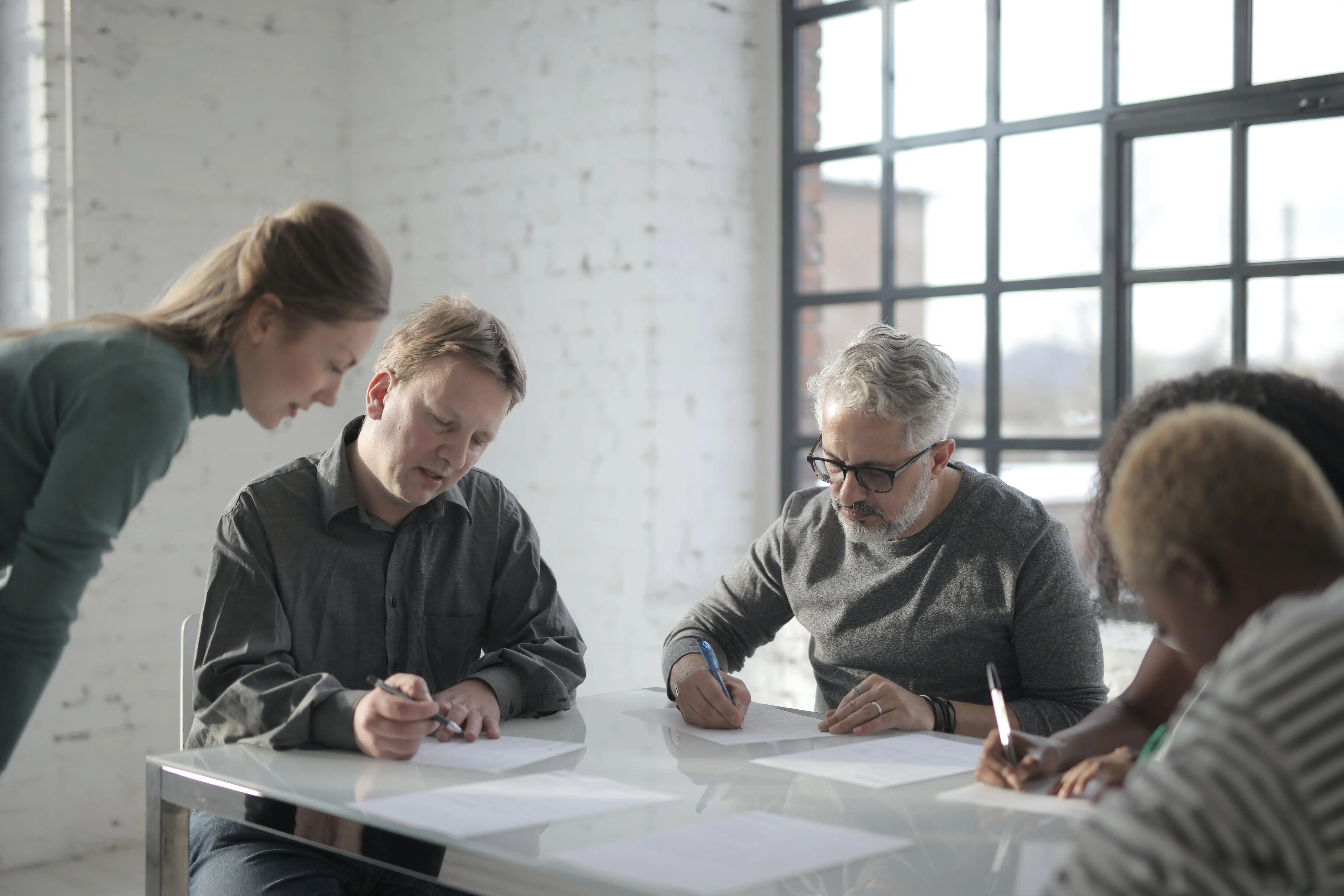 10 signs when you should consider IT outsourcing
